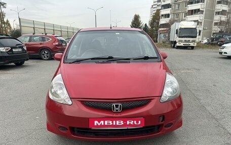 Honda Fit III, 2005 год, 600 000 рублей, 3 фотография