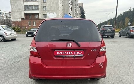 Honda Fit III, 2005 год, 600 000 рублей, 5 фотография