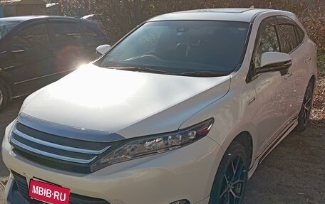 Toyota Harrier, 2017 год, 3 300 000 рублей, 4 фотография