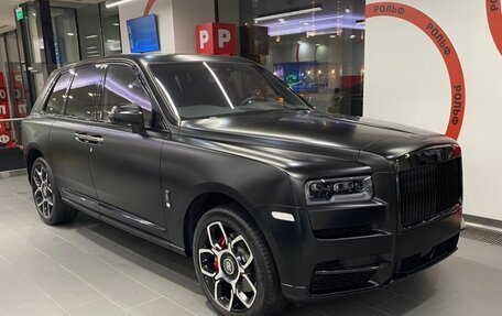 Rolls-Royce Cullinan, 2024 год, 68 900 000 рублей, 5 фотография