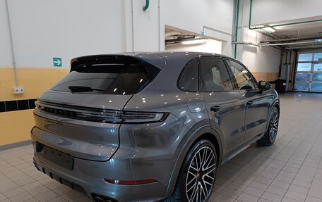 Porsche Cayenne III, 2024 год, 27 990 000 рублей, 2 фотография