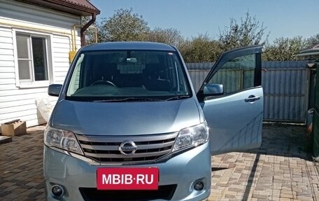 Nissan Serena IV, 2013 год, 1 820 000 рублей, 1 фотография