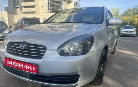 Hyundai Verna II, 2006 год, 510 000 рублей, 2 фотография