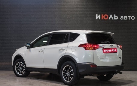 Toyota RAV4, 2013 год, 2 235 000 рублей, 4 фотография