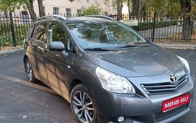 Toyota Verso I, 2011 год, 970 000 рублей, 1 фотография