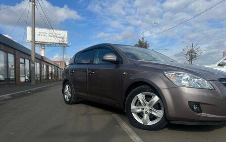 KIA cee'd I рестайлинг, 2008 год, 879 999 рублей, 2 фотография