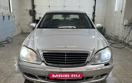 Mercedes-Benz S-Класс, 2003 год, 440 000 рублей, 1 фотография