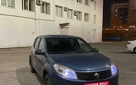 Renault Sandero I, 2012 год, 630 000 рублей, 2 фотография