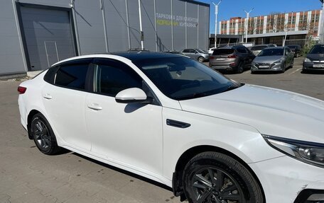 KIA Optima IV, 2018 год, 1 350 000 рублей, 2 фотография