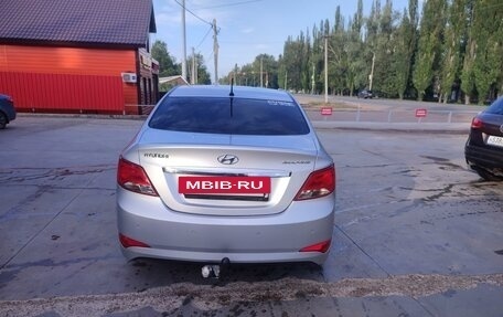 Hyundai Solaris II рестайлинг, 2014 год, 1 200 000 рублей, 2 фотография