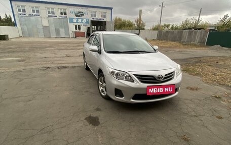 Toyota Corolla, 2011 год, 799 000 рублей, 2 фотография