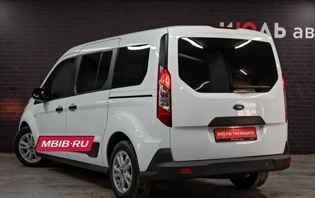 Ford Tourneo Connect II рестайлинг, 2020 год, 2 735 000 рублей, 7 фотография