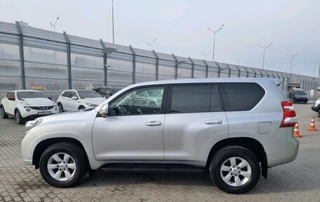 Toyota Land Cruiser Prado 150 рестайлинг 2, 2016 год, 4 200 000 рублей, 8 фотография