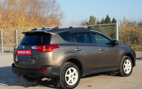 Toyota RAV4, 2013 год, 2 250 000 рублей, 23 фотография