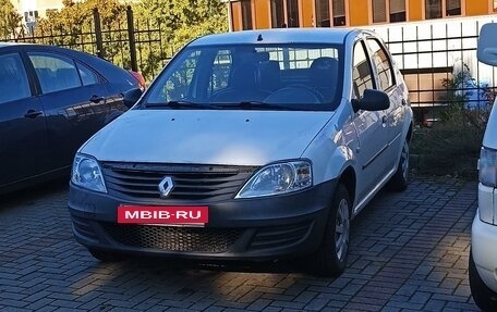 Renault Logan I, 2013 год, 295 000 рублей, 2 фотография