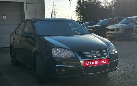 Volkswagen Jetta VI, 2009 год, 799 000 рублей, 2 фотография