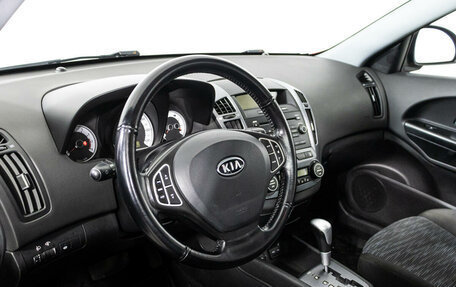 KIA cee'd I рестайлинг, 2007 год, 689 000 рублей, 11 фотография