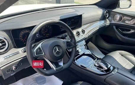 Mercedes-Benz E-Класс AMG, 2016 год, 4 250 000 рублей, 9 фотография