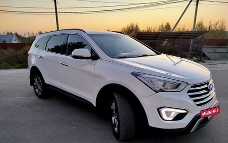 Hyundai Santa Fe III рестайлинг, 2014 год, 2 050 000 рублей, 3 фотография