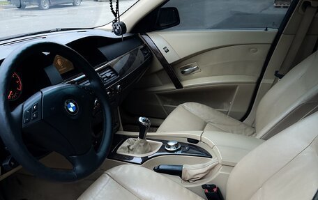 BMW 5 серия, 2004 год, 1 500 000 рублей, 12 фотография