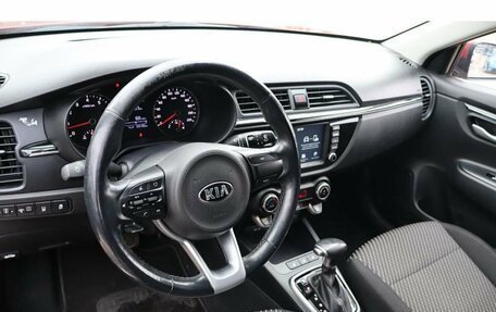 KIA Rio IV, 2018 год, 1 500 000 рублей, 6 фотография