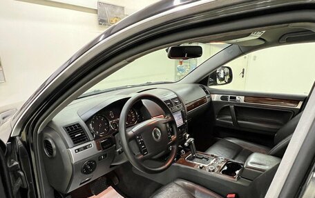 Volkswagen Touareg III, 2010 год, 1 299 000 рублей, 8 фотография