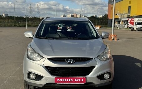 Hyundai ix35 I рестайлинг, 2013 год, 1 480 000 рублей, 2 фотография