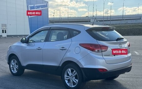 Hyundai ix35 I рестайлинг, 2013 год, 1 480 000 рублей, 3 фотография