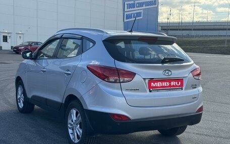 Hyundai ix35 I рестайлинг, 2013 год, 1 480 000 рублей, 5 фотография