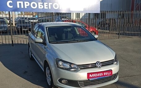 Volkswagen Polo VI (EU Market), 2014 год, 935 000 рублей, 3 фотография