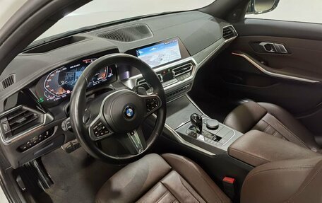 BMW 3 серия, 2021 год, 6 550 000 рублей, 12 фотография