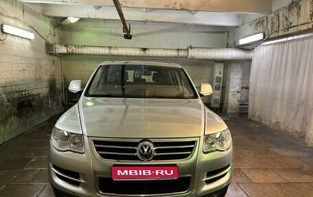 Volkswagen Touareg III, 2008 год, 1 450 000 рублей, 1 фотография