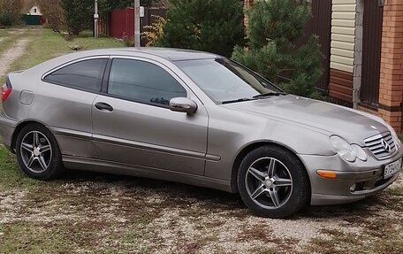 Mercedes-Benz C-Класс, 2002 год, 450 000 рублей, 2 фотография