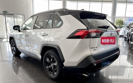 Toyota RAV4, 2020 год, 3 627 000 рублей, 7 фотография