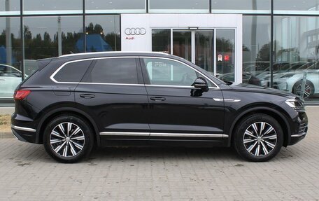 Volkswagen Touareg III, 2020 год, 4 890 000 рублей, 4 фотография