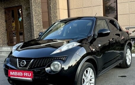 Nissan Juke II, 2012 год, 1 370 000 рублей, 3 фотография