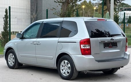 KIA Carnival III, 2008 год, 937 000 рублей, 21 фотография