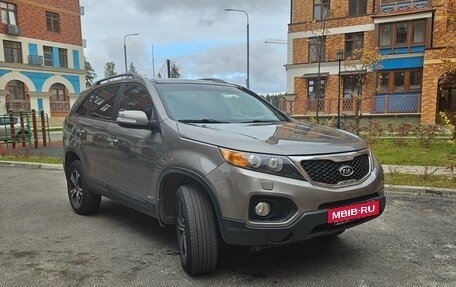 KIA Sorento II рестайлинг, 2011 год, 1 700 000 рублей, 2 фотография