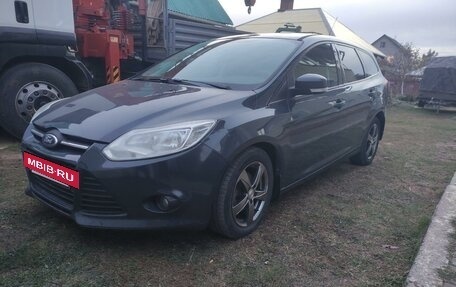 Ford Focus III, 2012 год, 810 000 рублей, 2 фотография