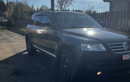 Volkswagen Touareg III, 2005 год, 1 050 000 рублей, 4 фотография