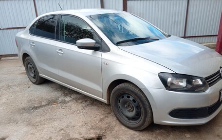 Volkswagen Polo VI (EU Market), 2012 год, 625 000 рублей, 2 фотография