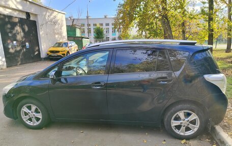 Toyota Verso I, 2013 год, 1 600 000 рублей, 13 фотография