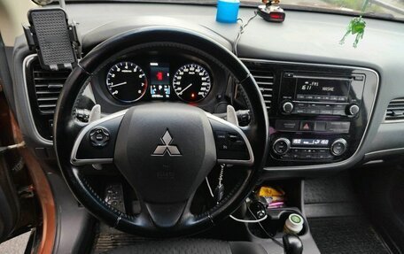 Mitsubishi Outlander III рестайлинг 3, 2012 год, 1 149 000 рублей, 9 фотография