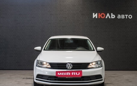 Volkswagen Jetta VI, 2015 год, 1 600 000 рублей, 2 фотография