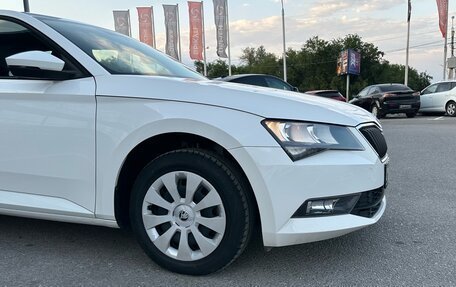 Skoda Superb III рестайлинг, 2019 год, 2 130 000 рублей, 9 фотография