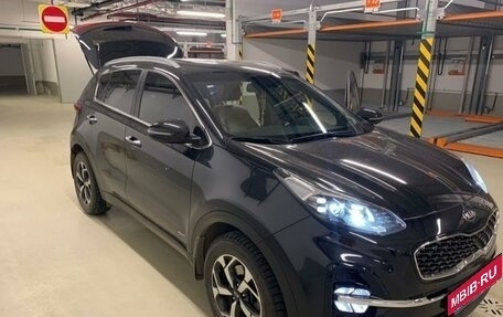 KIA Sportage IV рестайлинг, 2018 год, 2 630 000 рублей, 9 фотография