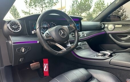 Mercedes-Benz E-Класс, 2017 год, 3 900 000 рублей, 5 фотография