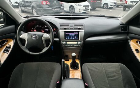 Toyota Camry, 2007 год, 1 150 000 рублей, 27 фотография