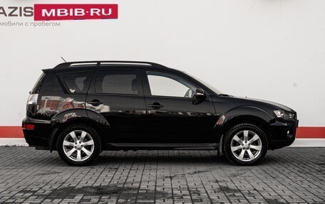 Mitsubishi Outlander III рестайлинг 3, 2010 год, 1 395 000 рублей, 4 фотография