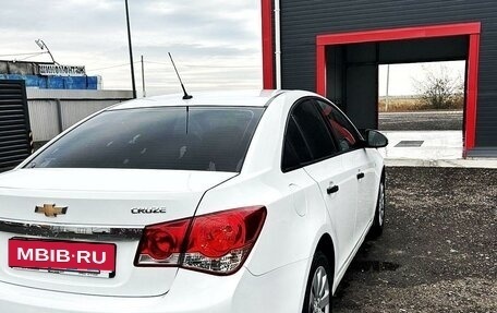 Chevrolet Cruze II, 2012 год, 820 000 рублей, 6 фотография